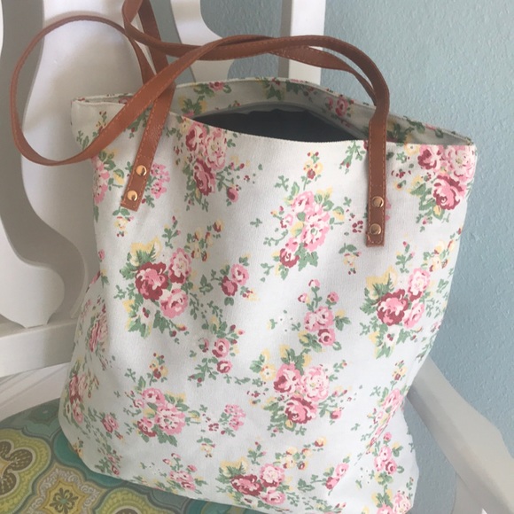 ☕️Light Blue Floral Tote - Picture 2 of 4